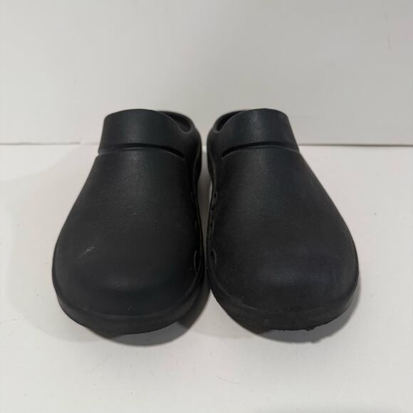 Oofos Women's OOClog Mule Clog Slip On Closed Toe Black 6 - Picture 2 of 7